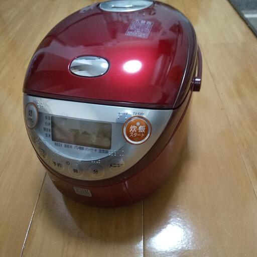 炊飯器ピカピカです。