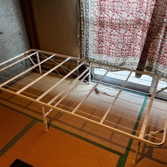 【無料】シングル　ベッド　フレーム