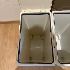 キッチン　ゴミ箱の画像