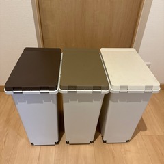 キッチン　ゴミ箱の画像