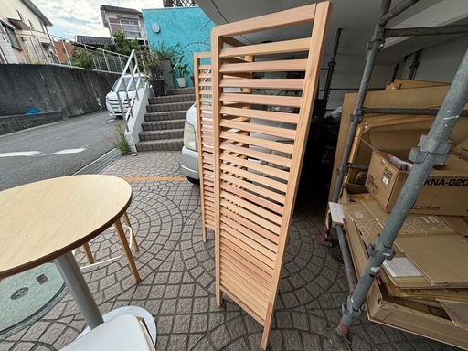 イタリア高級家具、丸テーブル、仕切りセット！！