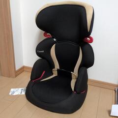 COMBIのチャイルドシート、ジュニアシート