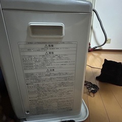 石油ファンヒーターの画像