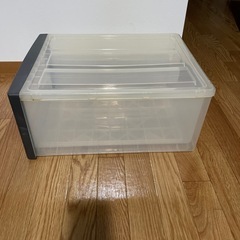 衣装ケースの画像