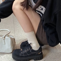 厚底 スニーカーの画像