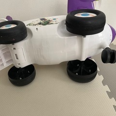 電動おもちゃ　飛行機型　の画像