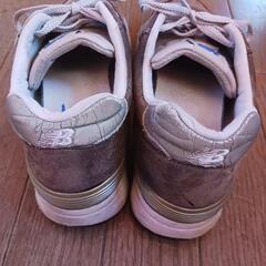 スニーカー　ニューバランス　27.5cm　350円の画像