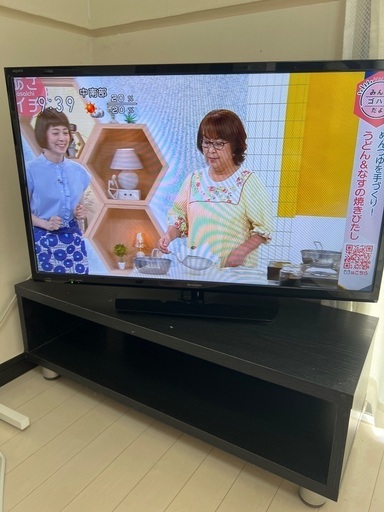 SHARP 32インチ　液晶テレビ