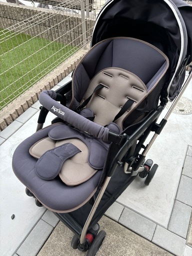 アップリカ　ベビーカーA形　オプティアクッション