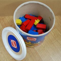 HEROS 積み木 100ピース 4色 ドイツ製 筒入り ブロック 知育玩具 おもちゃ 札幌市 清田区 平岡の画像