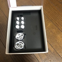 beatsのイヤホンの画像
