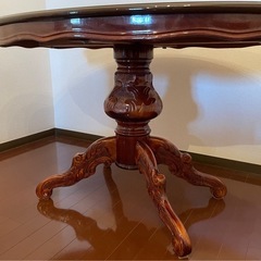 交渉中/象嵌のテーブルの画像