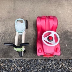 幼児用、子供用の乗り物の画像