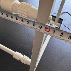 電子レンジ台。ほぼ新品。無料で差し上げます。の画像