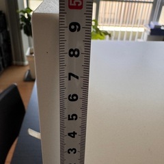 電子レンジ台。ほぼ新品。無料で差し上げます。の画像