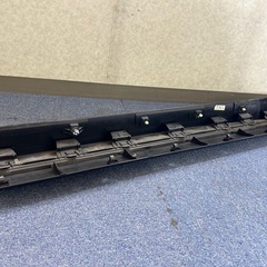 30系アルファード　ヴェルファイア 純正左フロントドアプロテクターモール 76906-58060  中古品の画像