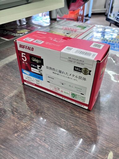 未使用品BUFFALOスイッチングハブ5ポートNo.2599※現金、クレジット、スマホ決済対応※