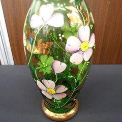 ボヘミヤ 花瓶 ガラス製 グリーン フラワーベース Bohemian Glass 高さ22.5㎝ 苫小牧西店の画像