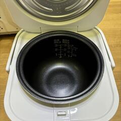 ハイアール HAIER ジャー炊飯器 CZ-J30A(W) 2014年製 3合の画像