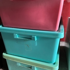衣装ケース　押入れ収納　蓋付き