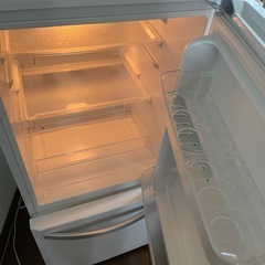 冷蔵庫の画像