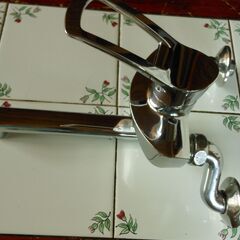 SANEI シングル混合栓 壁付 キッチン用 壁付シングルレバー...