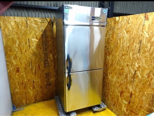 (1336)大和冷機 ダイワ 業務用 縦型2ドア冷凍庫 213YSS-EC 2015年 三相200V 497L W750×D650×H1900mm 中古 厨房 お引き取りも歓迎 大阪