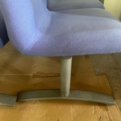 内田洋行　ロビーチェア　4連 肘なしタイプ　布張りUT-60 中古品① 【直接引き取り大歓迎】の画像