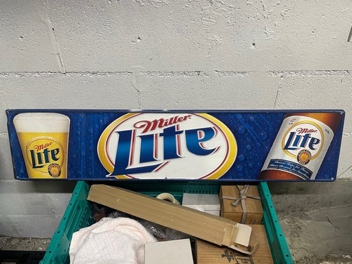 ミラービールのブリキ看板