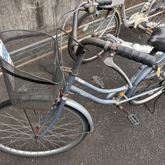 自転車　26インチ　水色　カゴあり、鍵ありの画像