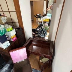 レトロ鏡台の画像