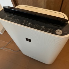 空気清浄機の画像