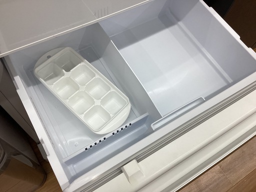 取りに来られる方限定！冷蔵庫 三菱 MR-CX37G-W 2021年製