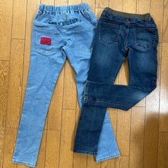 値下げ‼️140＆150ズボン２点セットの画像