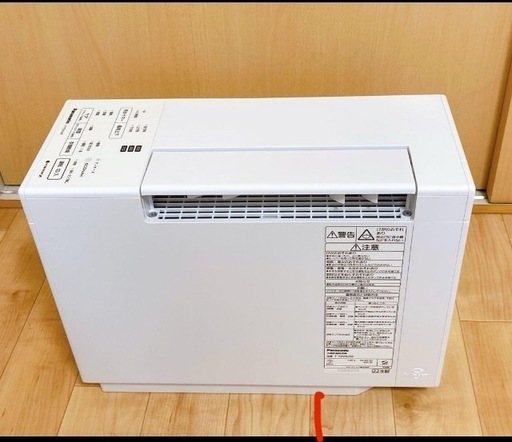 パナソニック Panasonic 衣類乾燥除湿機 F-YZVXJ60  2022年製（2023年購入）