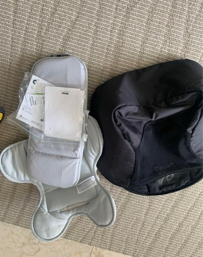 ドゥーナ　ベビーカー　Doona 