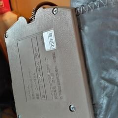 電気カーペット、中古、使用感ありの画像