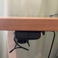 【交渉成立すみ】美品⭐︎ゲーミングチェア＋Flexispot上下可動テーブルの画像