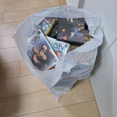 DVDプレイヤーもらってください。