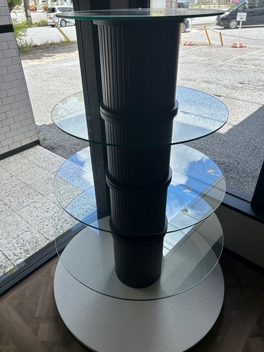 ガラスタワーテーブル