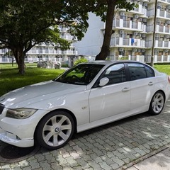 BMW 323i E90 2008
