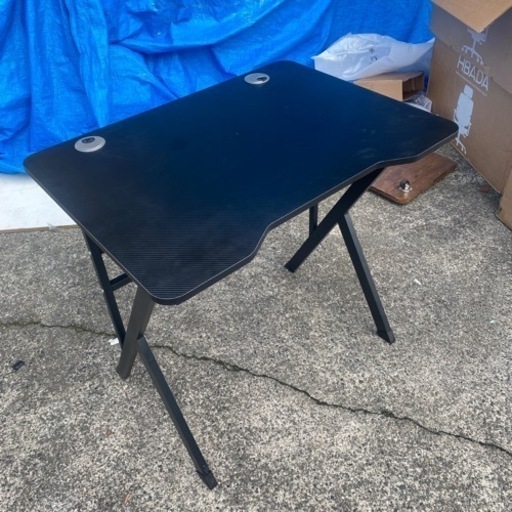 新品　ゲーミングテーブル　80cm