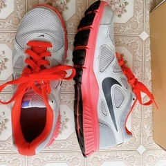 【お取引決定】NIKEスニーカーの画像