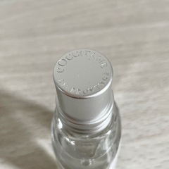 ☆お値引可能☆【残量9割以上】L'OCCITANE  エルバブランシュ フレグランスへアミスト(30ml)の画像