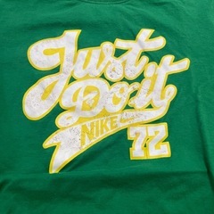 NIKE Tシャツの画像