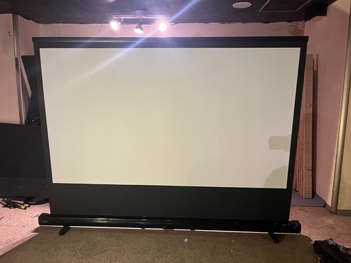 プロジェクター　【デカイ】