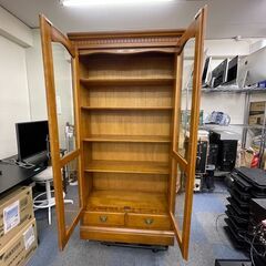 【中古美品】横浜クラシック家具 ダニエル DANIEL A-208 書棚(M) ブックケース食器棚 飾り棚 本棚の画像