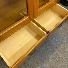 【中古美品】横浜クラシック家具 ダニエル DANIEL A-208 書棚(M) ブックケース食器棚 飾り棚 本棚の画像