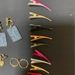 アクセサリー　イヤリング　ヘアピン　まとめ売りの画像