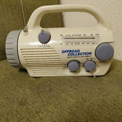 防滴ラジオライト　MRK-1 白 長さ20cm 高さ14cm